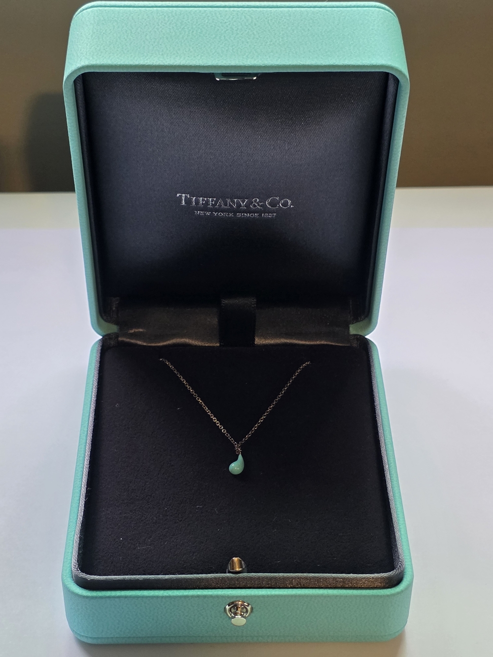 Tiffany & Co. Blue Sterling Silver Turqoise Elsa Peretti Neclace With Large Box